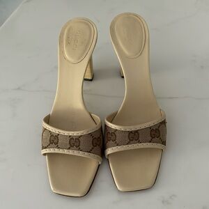 Vintage monogrammed Gucci mules. Beige size 8.5. Great condition.